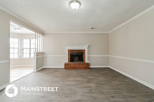 Photo - 6045 Valleydale Dr