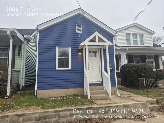 Building Photo - 1004 5th Ave