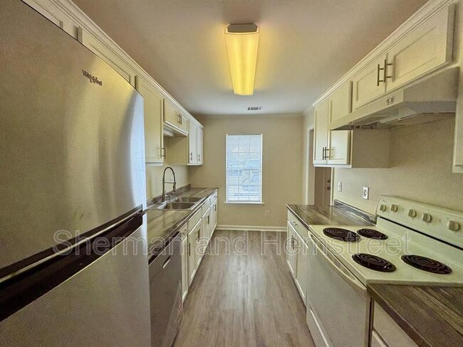 Photo - 2132 Oak Ridge Rd