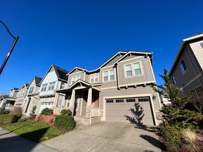 Photo - Gorgeous Craftsman House 4 Bed 2.5 Bath + Den w/ 2909 Sqft - Washer/Dyer, A/C and More!