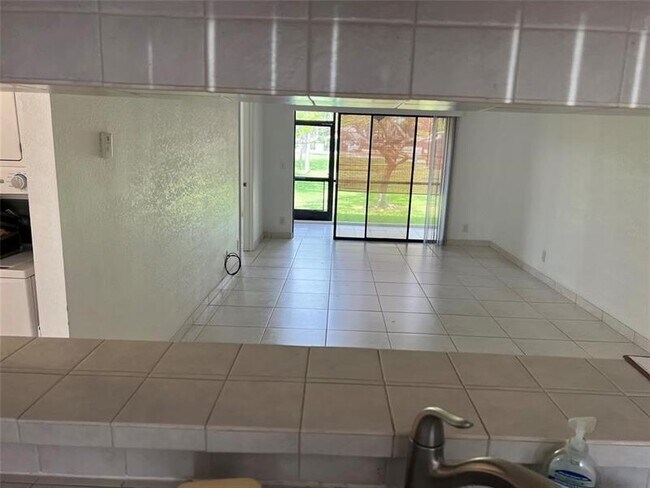 Photo - 3375 Jaywood Terrace Unit 1040