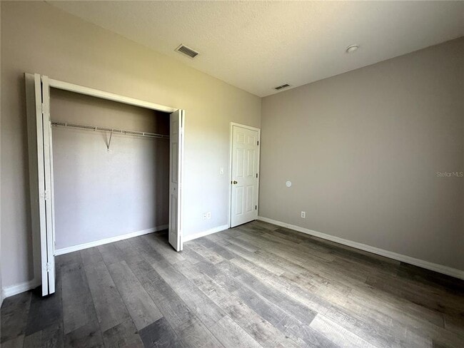 Photo - 4 Rosecroft Ln