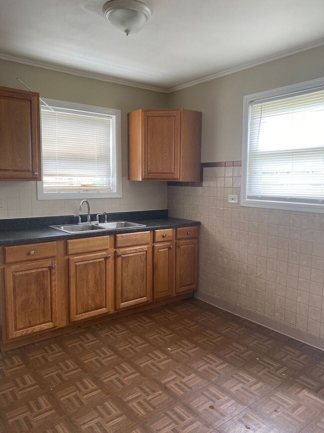 Photo - Beautiful House Available NOW $1500.00