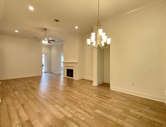 Photo - 25279 Burlington Dr