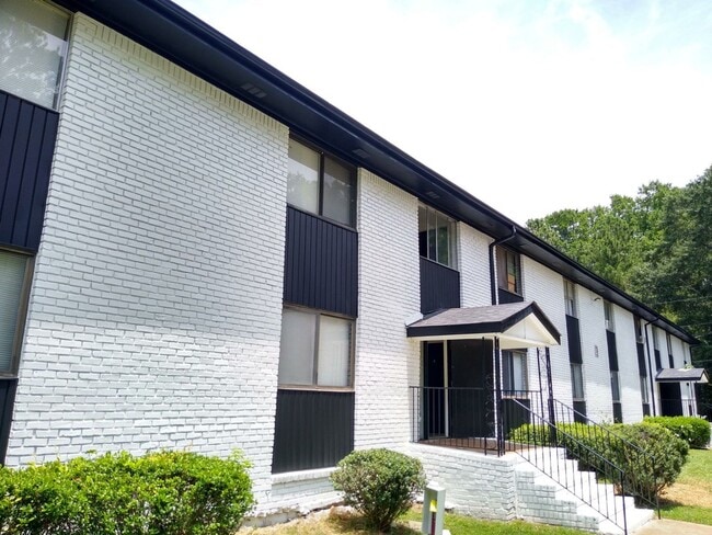 Photo - 2 Bedroom 1.5 Bath Newly Renovated Modern Apartment C5 Unidad C-C5