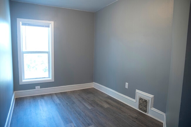 Photo - 1203 S Farwell St Unit 1203