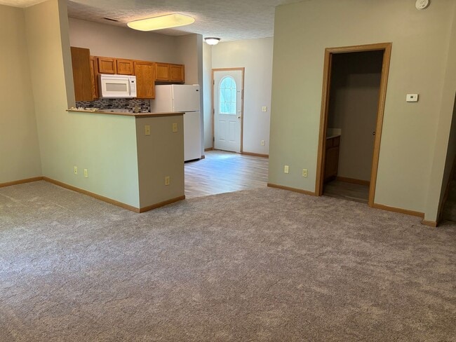 Photo - 3 Bedroom 3.5 Bath Townhouse