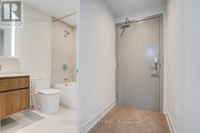 Photo - 322 Dupont St Unit 202