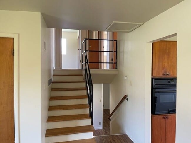 Photo - 507 W Kirby Ave