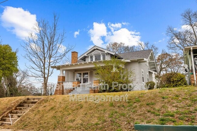 Photo - 2204 28th St N