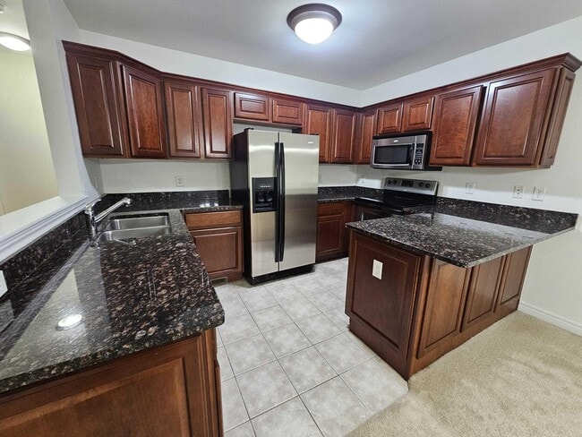 Photo - 3376 Endsleigh Ln
