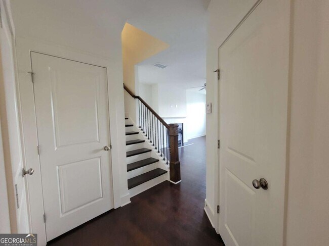 Photo - 116 Auburn Gate Ln