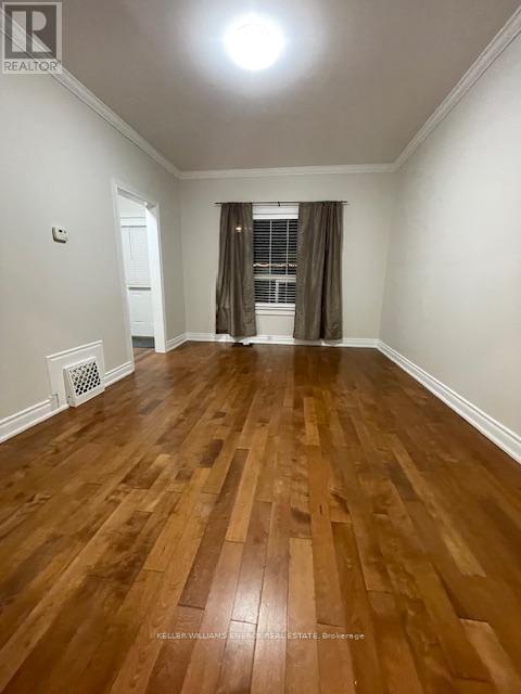 Photo - 279 French St