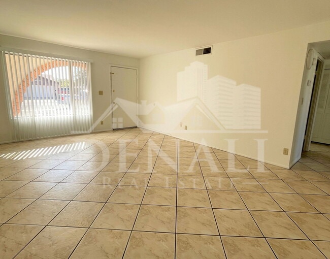 Photo - 4746 W Aster Dr
