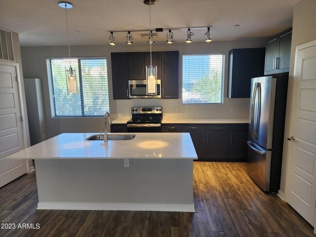 Photo - 200 E Thomas Rd