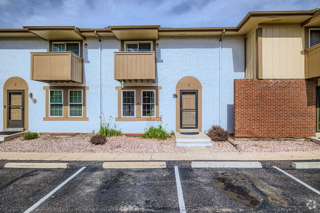 Building Photo - 1233 Willow Bend Cir Rental