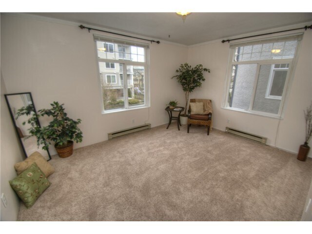 Photo - 403 Terry Ave