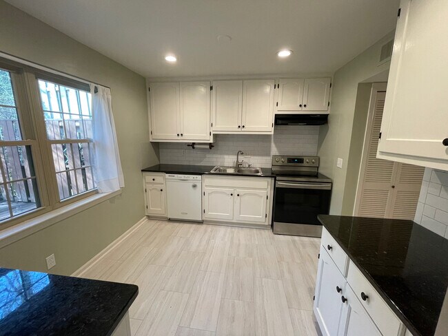 Photo - 4310 Wilderness Rd Unit W