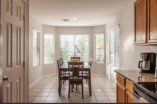 Photo - 2821 N 107th Dr