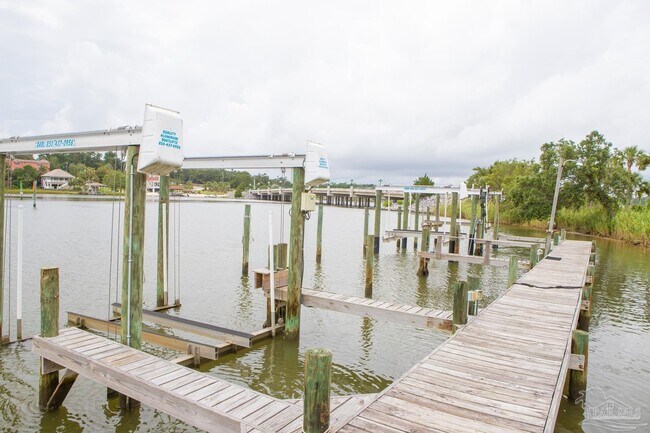 Photo - 300 Bayou Blvd Unit 106
