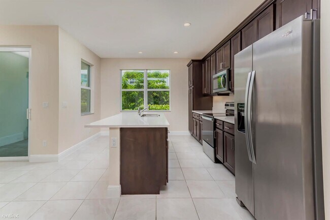 Photo - 3 br, 2.5 bath Townhome - 1857 Spoonbill Ct