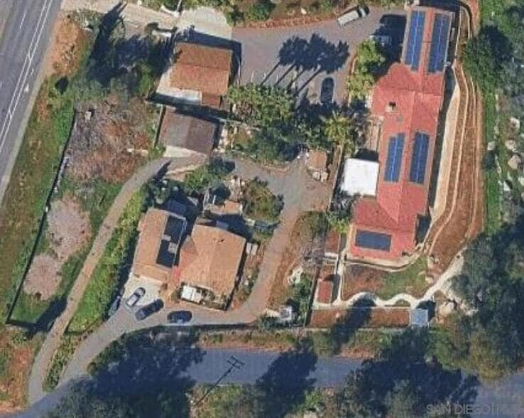Photo - 16031 Pomerado Rd