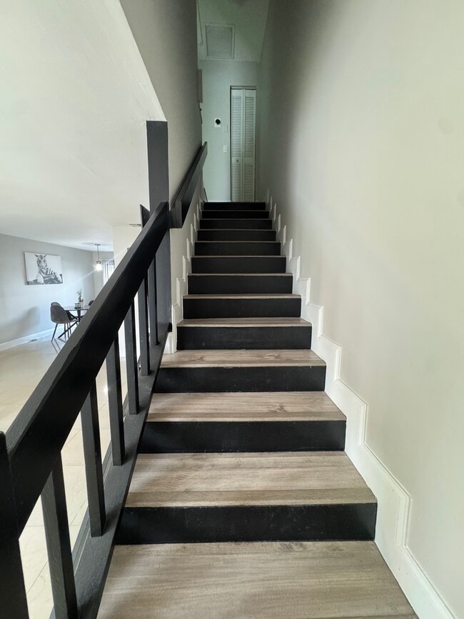 Photo - 6104 Channel Dr