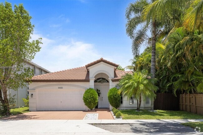 Building Photo - 11255 NW 77th Terrace Rental