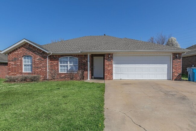 Building Photo - Cute 4 Bed 2 Bath Home in Bentonville School District