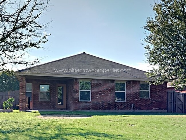 Photo - 9804 Southgate Dr