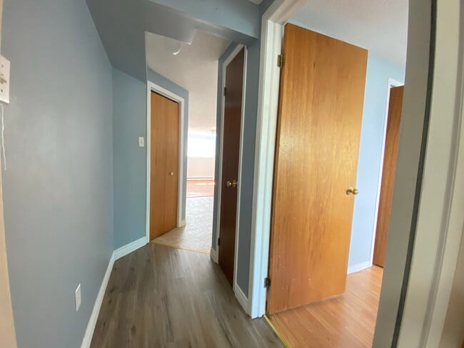 Photo - 10 Edgecombe Dr