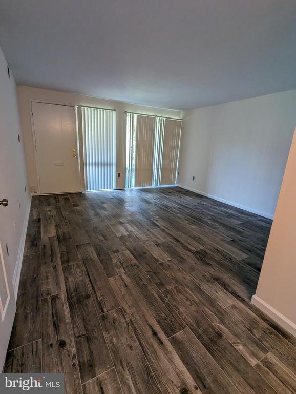 Building Photo - 7252 Donnell Pl Unit A-2 Rental