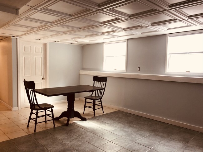 Building Photo - 375 Boston St Unit 1