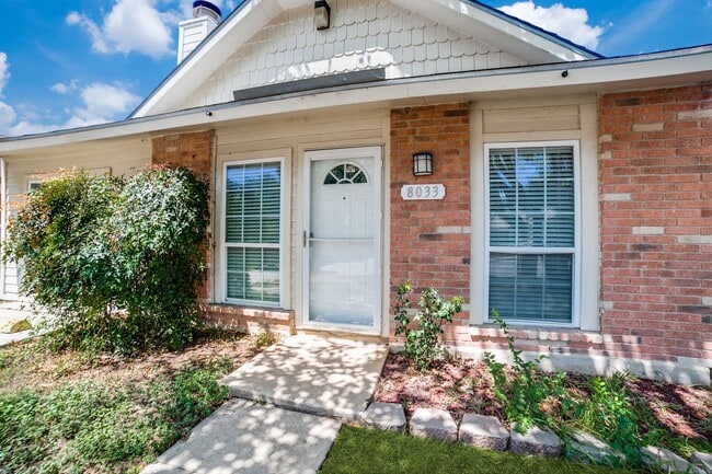 Photo - 8033 Big Bend