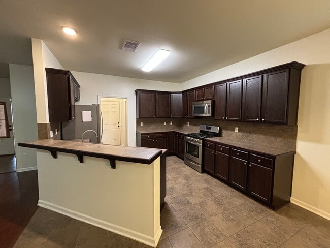 Photo - 408 Oak Branch Dr