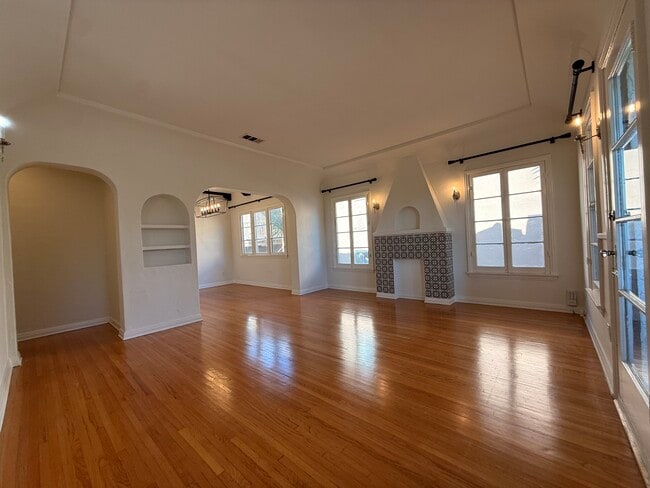 Living Room - 1437 S Holt Ave Unit 1437 1/2