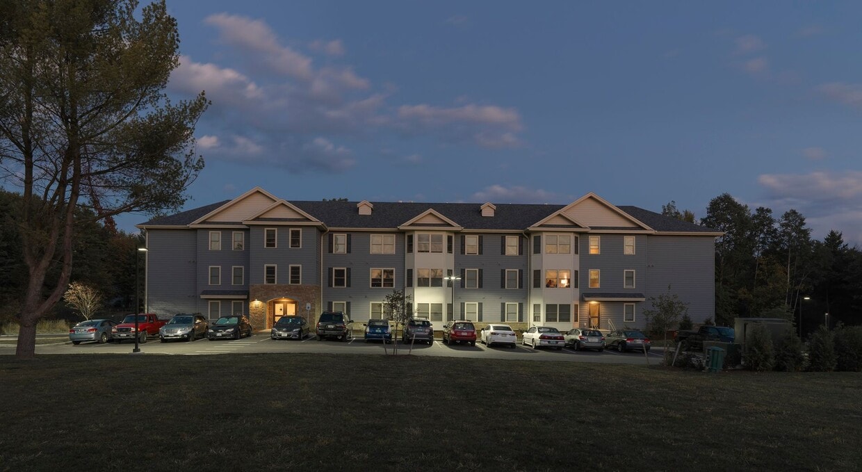 Minutes from Burlington, Miles From Ordina... - Minutes from Burlington, Miles From Ordina...
