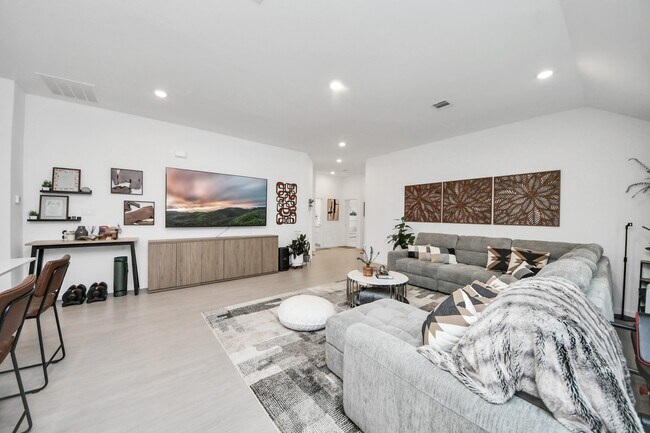 Photo - 8202 Tempest Stone Dr