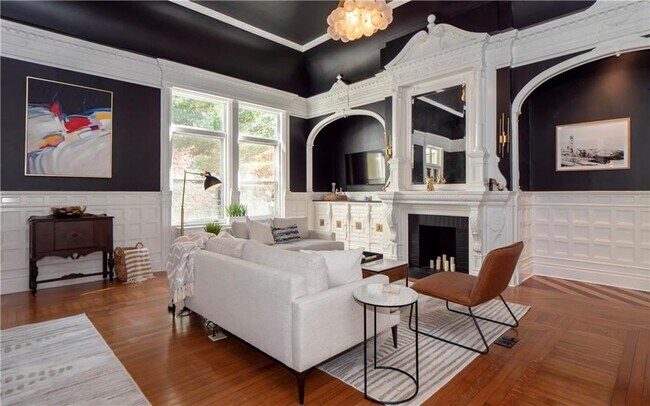 Photo - 45 Ayrault St