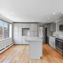 Photo - 558 N Washington St Unidad 201
