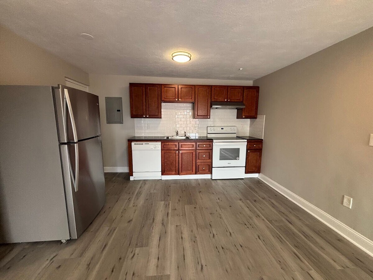 Photo - Harvard Street Apartments