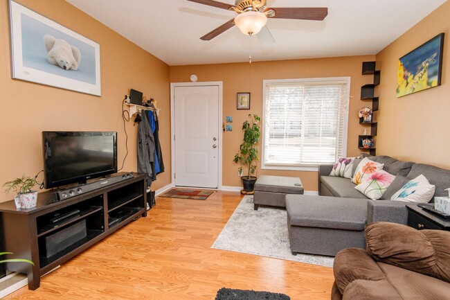 Photo - Cozy 3 bedroom home with spacious fenced backyard!