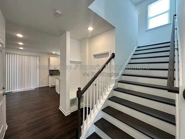 Photo - 1202 Briar Gate Dr