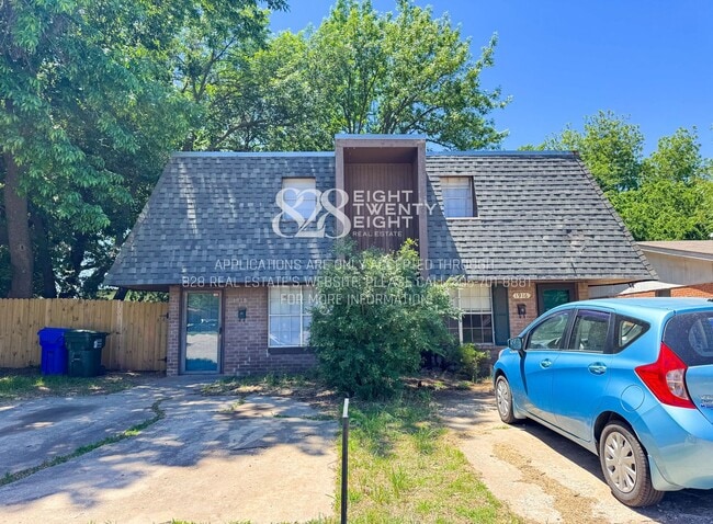 1918 Cherokee Ln