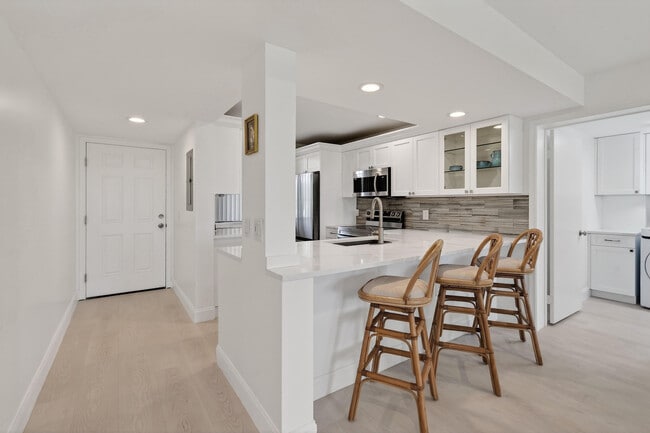 Photo - 301 S Seas Dr Unidad 104