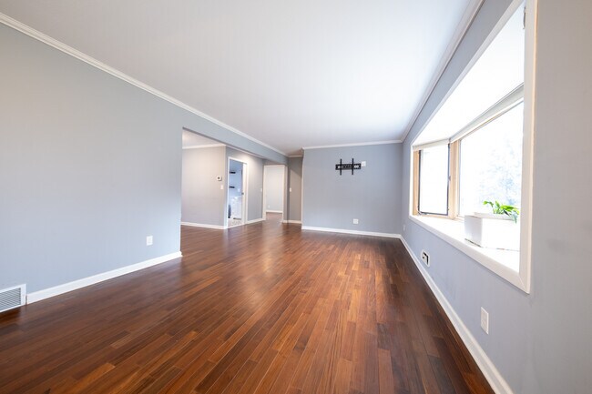 Photo - 7745 Vincent Ave S