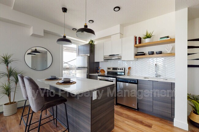 Photo - 8015 102 St NW Unit Two Bedroom