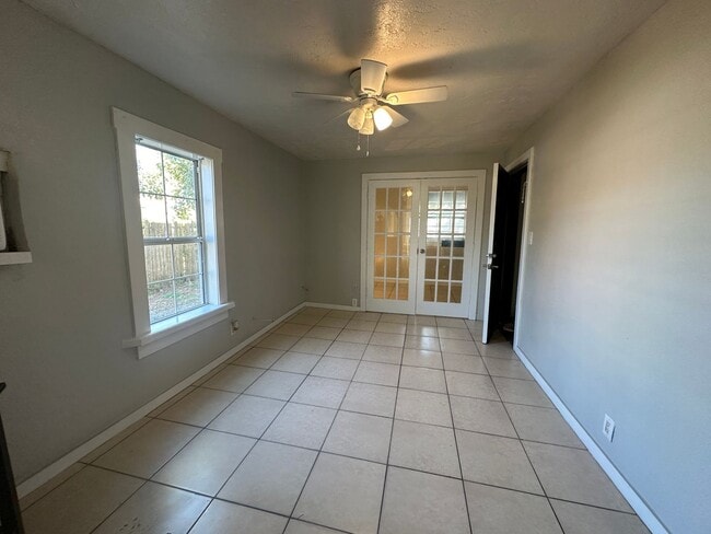 Photo - Magnolia Terrace Unit 1