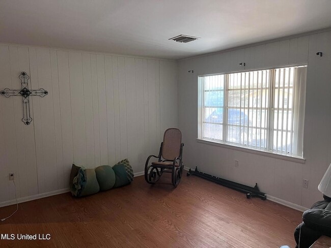 Photo - 2215 Odonnell Blvd