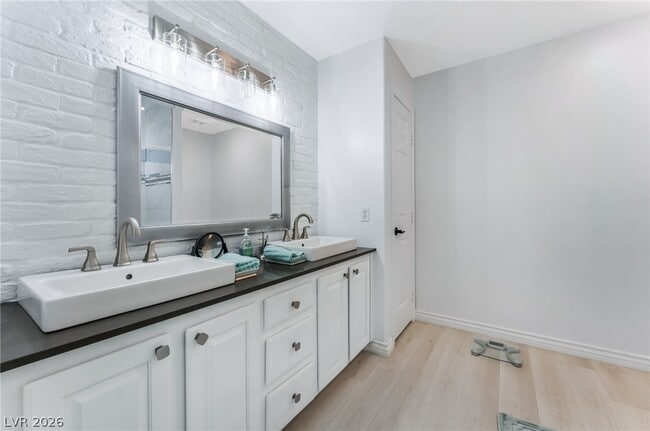 Photo - 3404 Wexford Ln